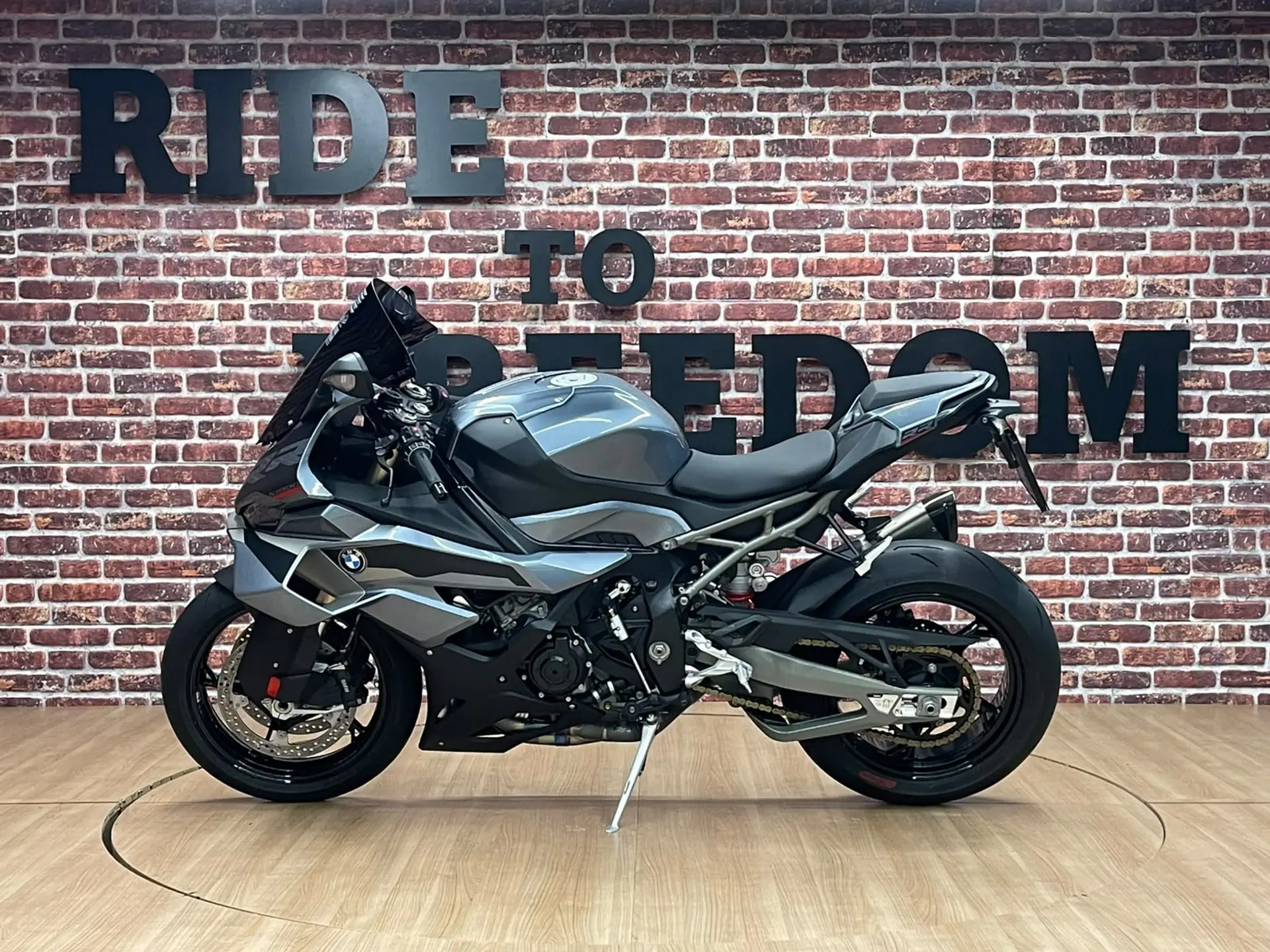BMW S 1000 RR
